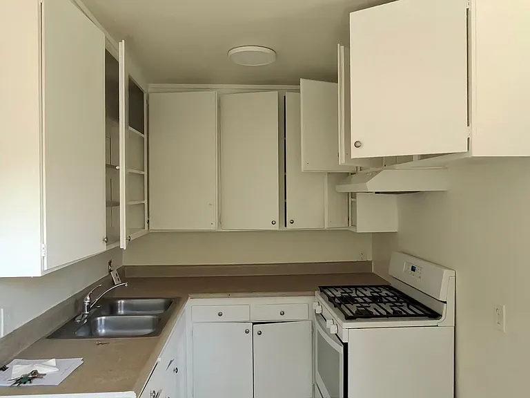 5316 Linden Ave #1 — Photo 2