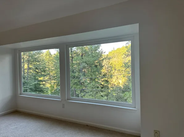 16086 Annie Dr, Grass Valley, CA 95949