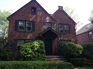 269 Russett Rd, Brookline, MA 02467