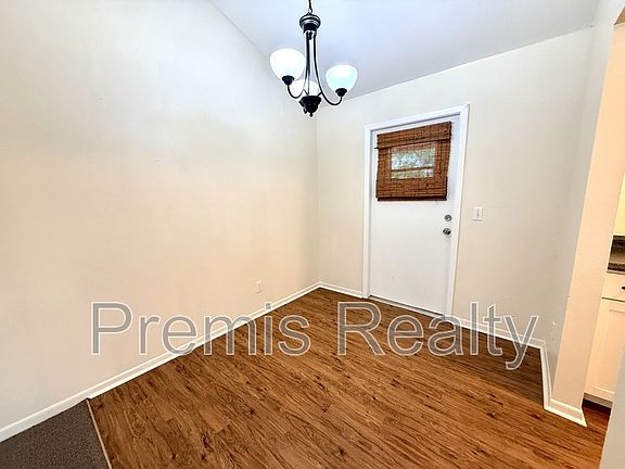 3rd image of 1165 E Spruce St APT A