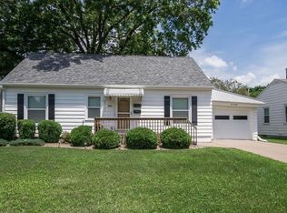 1020 25th St NE, Cedar Rapids, IA 52402