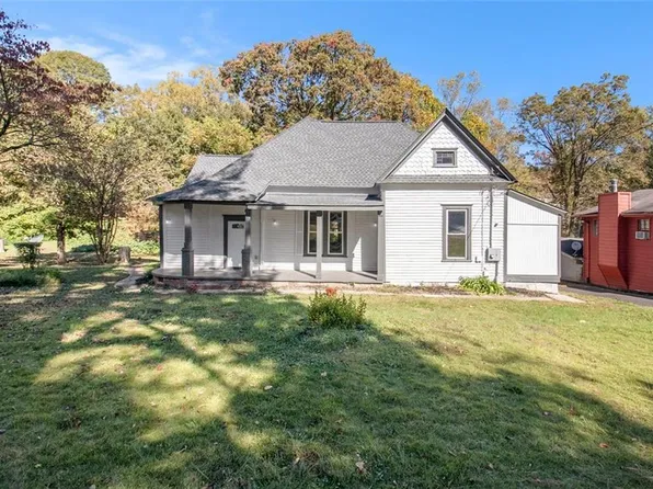 3126 Bay St, Scottdale, GA 30079
