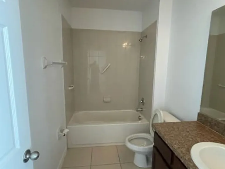 4738 Rockvale Dr — Photo 22