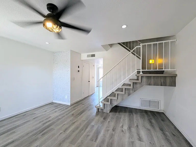 4601 N 102nd Ave #1026 — Photo 8
