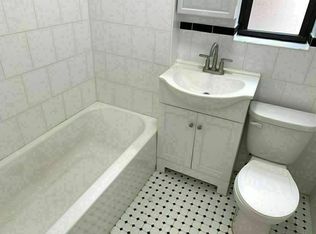 39 E 17th St APT 2C, Brooklyn, NY 11226