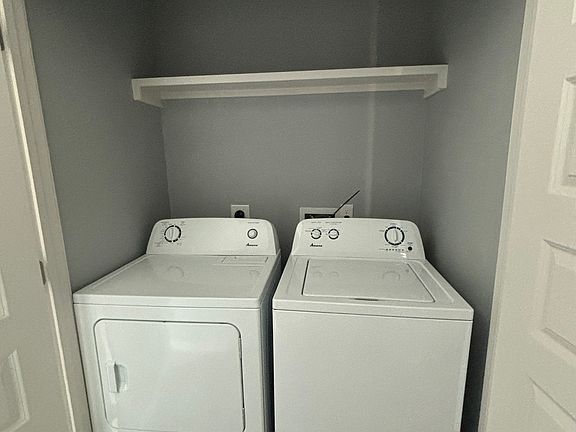 5th image of 1805 Elsham Rd