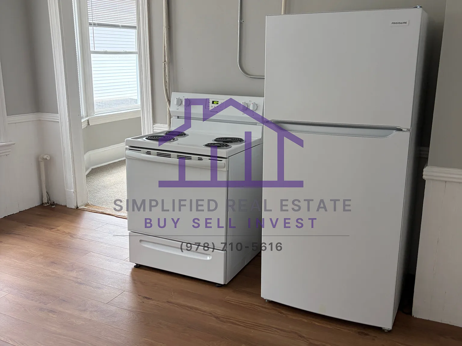 4 bed, $2,100 — Photo 1