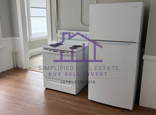 16 Howe St #2, Lewiston, ME 04240
