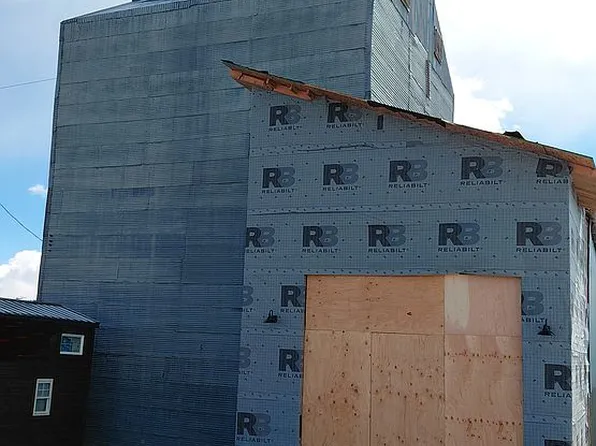 120 Spruce Ave W, Fairfield, ID 83327