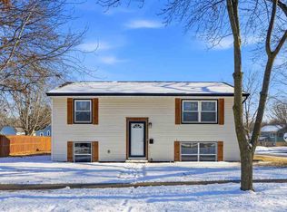 504 2nd Ave NW, Mount Vernon, IA