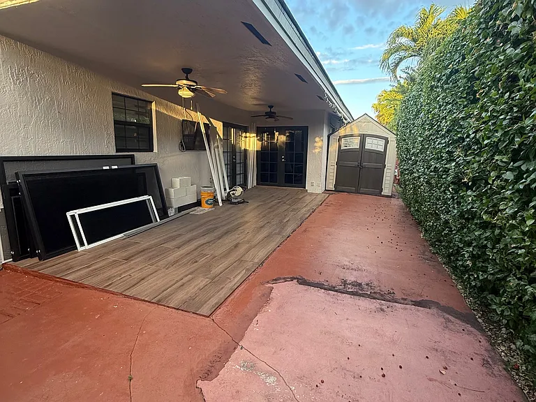 10009 SW 26th Ter — Photo 23