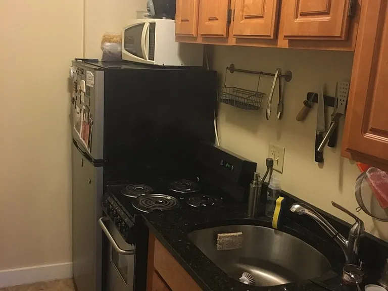 589 Beacon St #5 — Photo 3