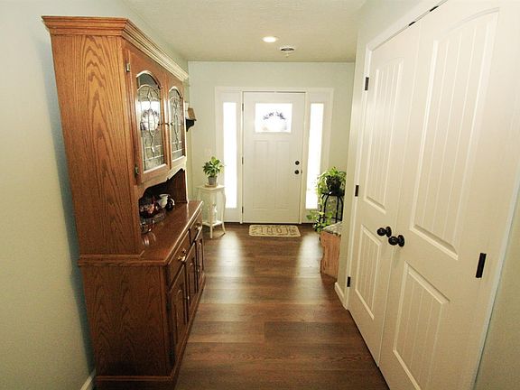 4th image of 526 Chippewa Ct Lot 33