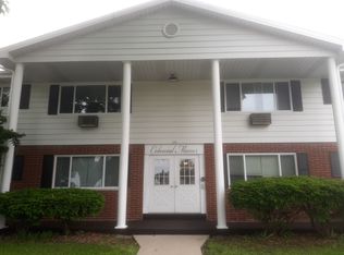 114 Stimpson St, Watertown, WI 53094