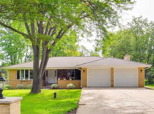 3N173 Cuyahoga Ter, West Chicago, IL