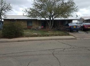 602 El Creston Cir, Las Vegas, NM 87701