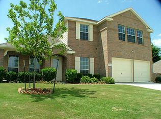 5830 Emily Ct, Midlothian, TX 76065