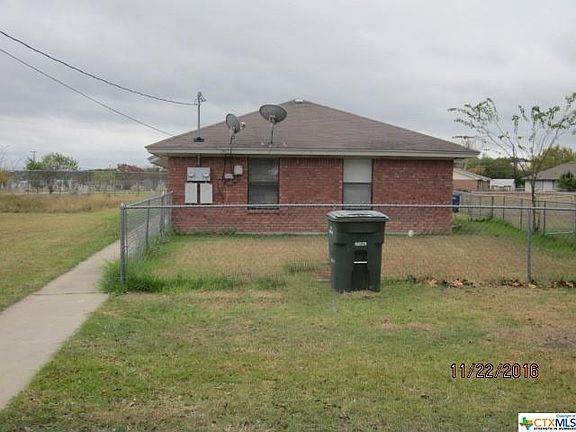 2nd image of 702 N 4th St