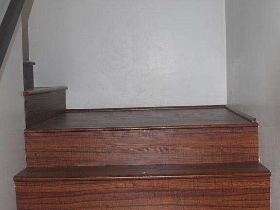3rd image of 2036 Leiloke Dr APT A