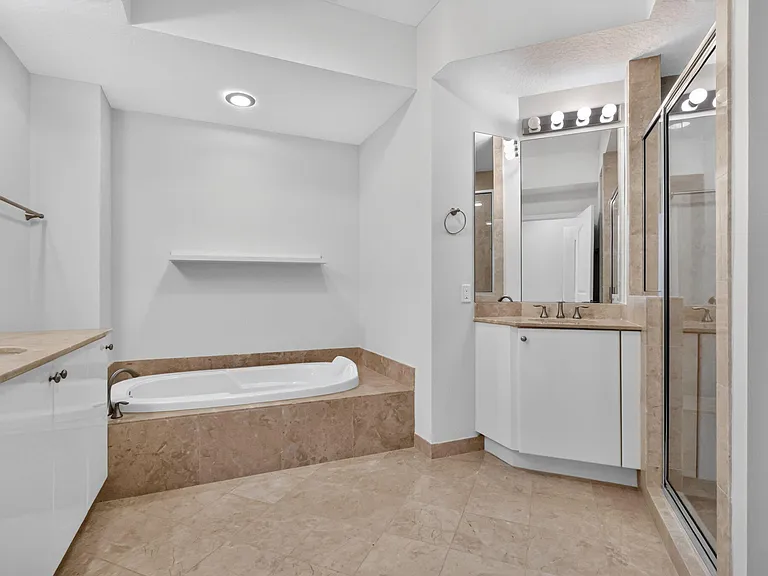 701 S Olive Ave #1504 — Photo 34