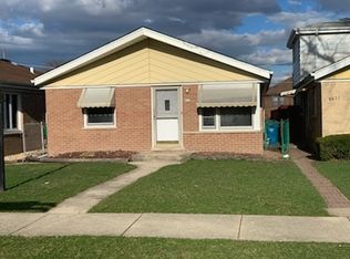 8609 Massasoit Ave, Burbank, IL 60459