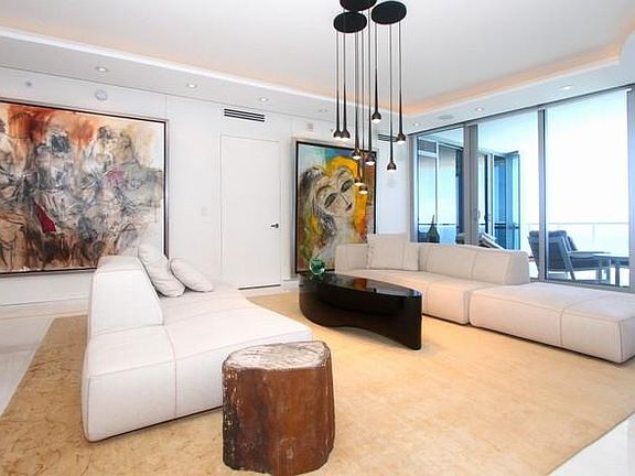 Seating area/Living room
