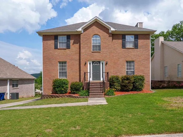 165 Ashford Ln, Alabaster, AL 35007