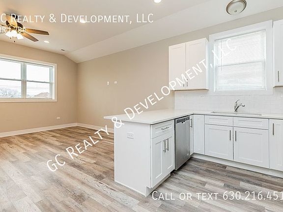 5th image of 6622 S University Ave Unit 3