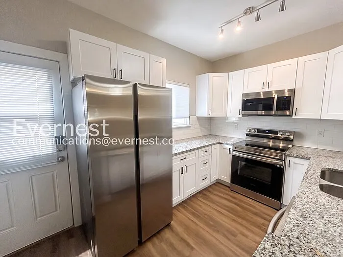 6639 Rio Bravo Grv — Photo 3