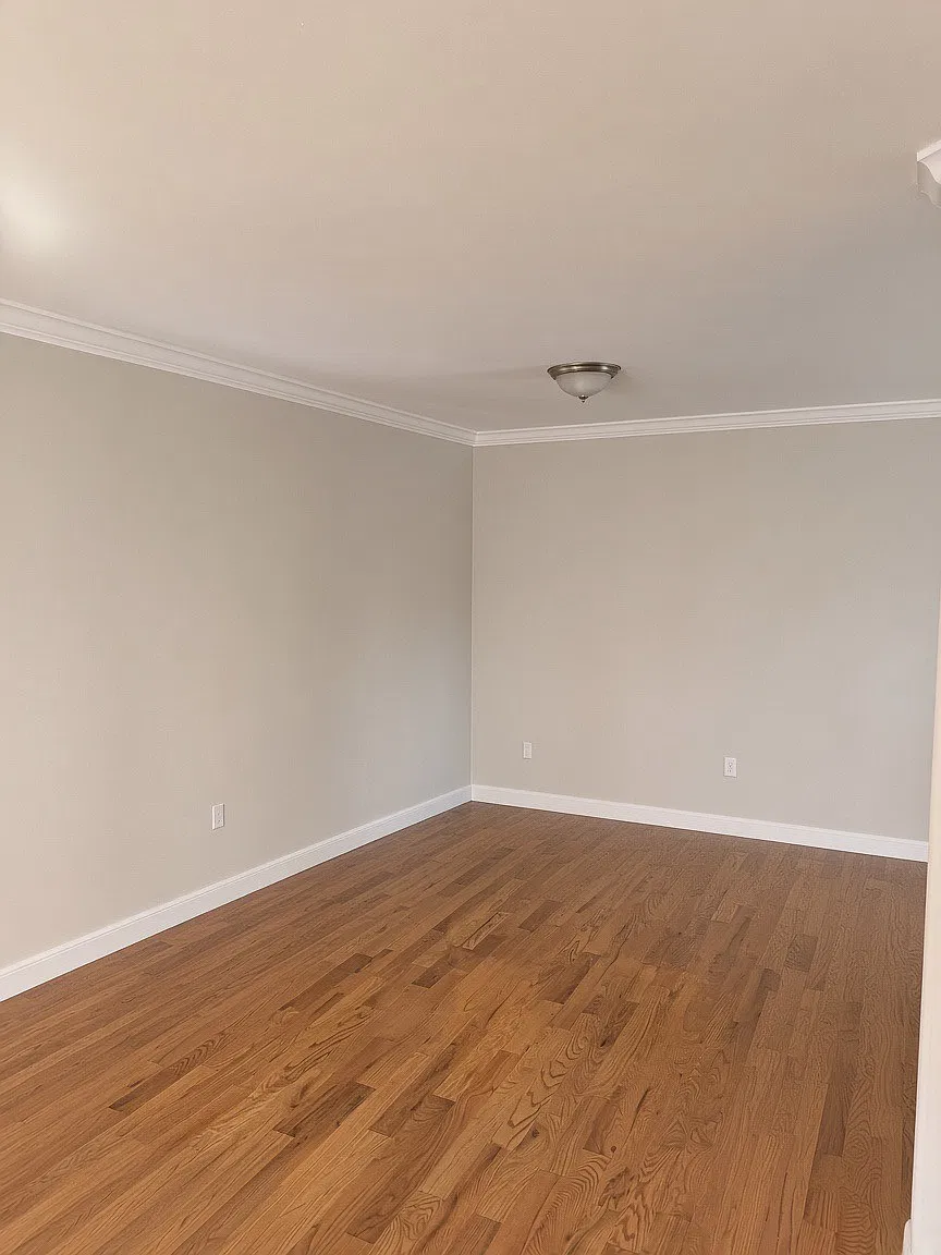 1057 Magnolia Ave — Photo 4