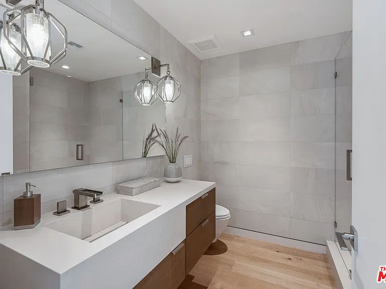 3642 Beverly Ridge Dr — Photo 44
