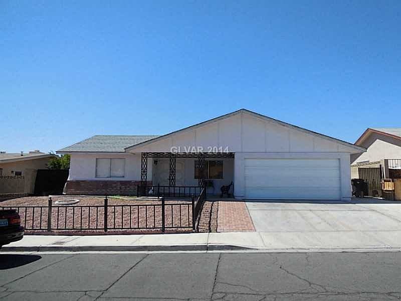 1st image of 4451 Newton Dr