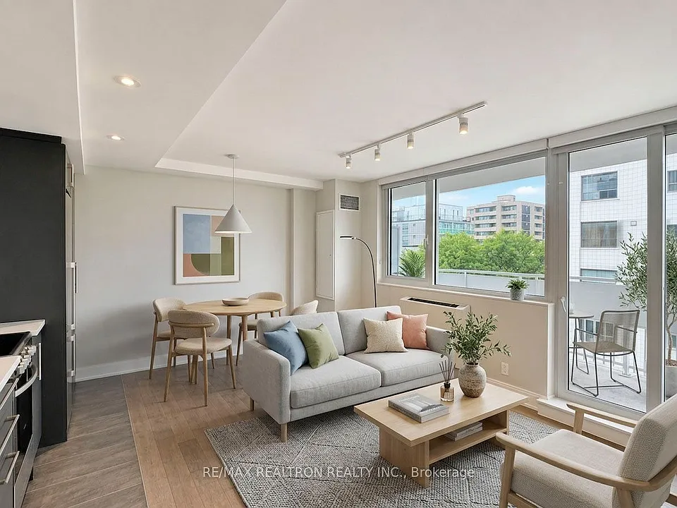 11 Walmer Rd #304