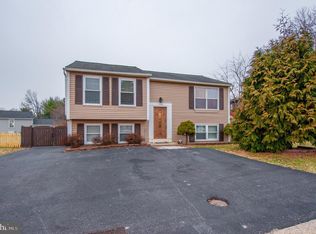1709 Dogwood Dr, Frederick, MD 21701