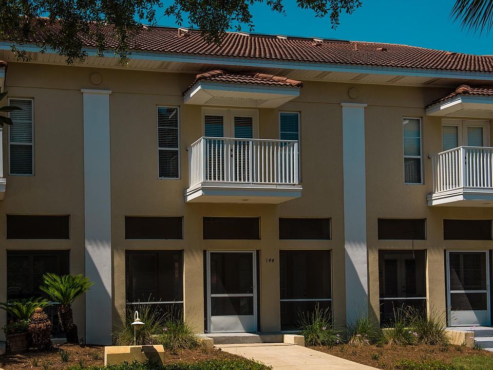 1st image of 144 Captiva Cir #144