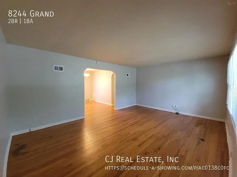2 bed, $1,195 — Photo 2