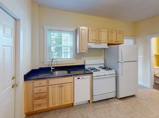 24 Columbia St #2R, Brockton, MA 02301