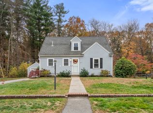 56 Mount Vernon St, North Reading, MA 01864
