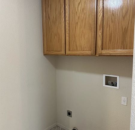 4th image of 1376 N Denair Ave