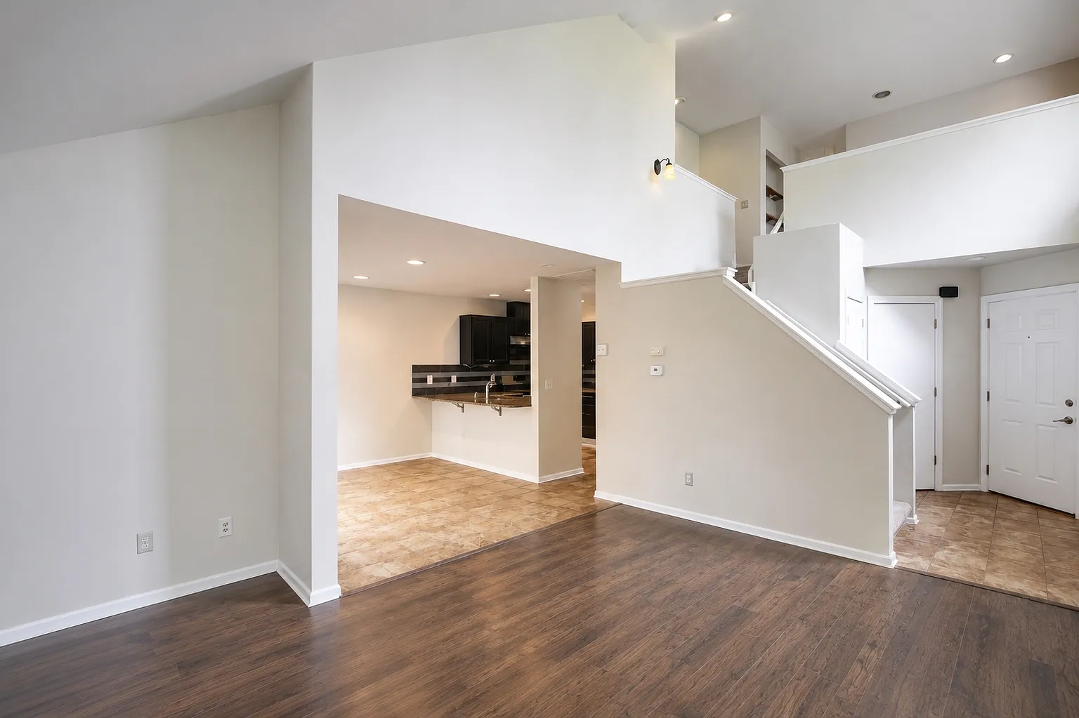 3 bed, 2.5 bath, 1340 sqft, $2,900 — Photo 4
