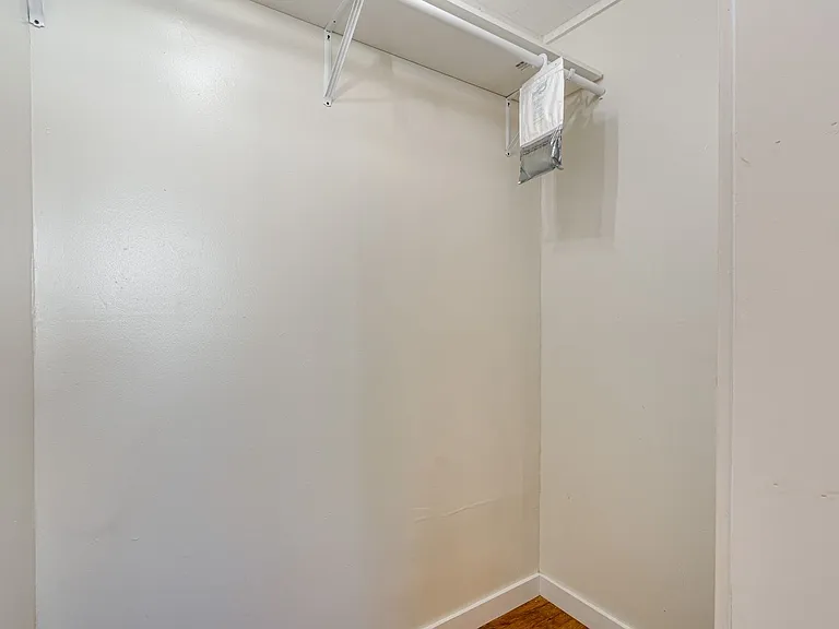 324 Loop Rd — Photo 9