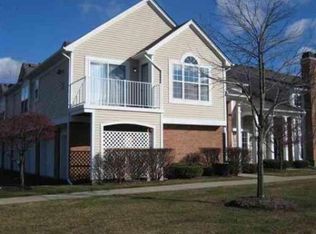 56300 Troon Dr N, Utica, MI 48316