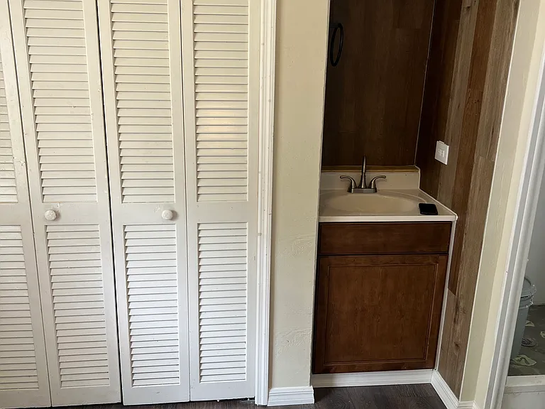 5644 Van Doren Ave #A — Photo 6