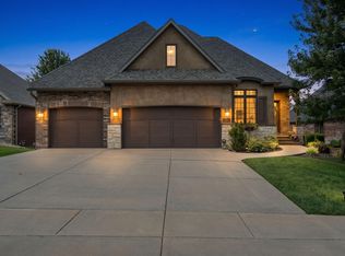 1415 N Wicklow Rd, Nixa, MO 65714