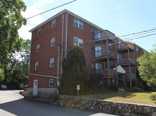 52 Burnap Rd APT 4, Holliston, MA 01746