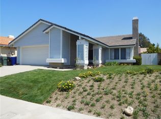 16 Turn Post Ln, Pomona, CA 91766