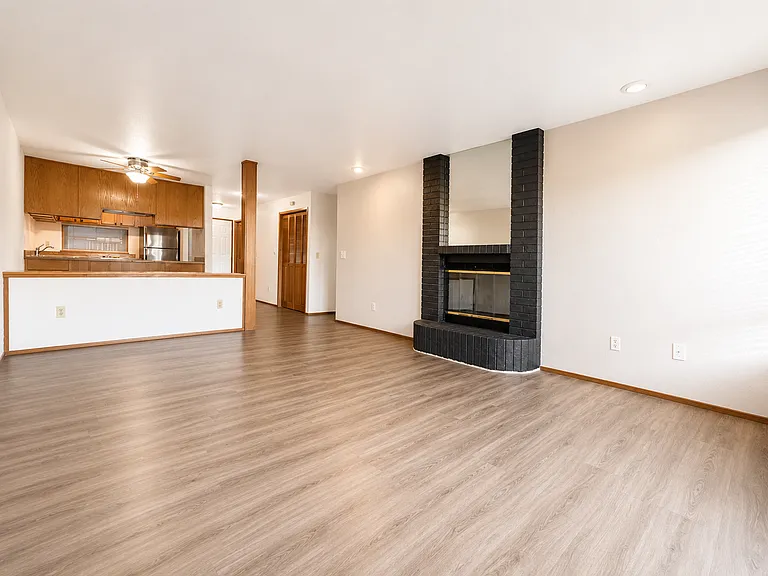 7214 6th Ave #5 — Photo 4