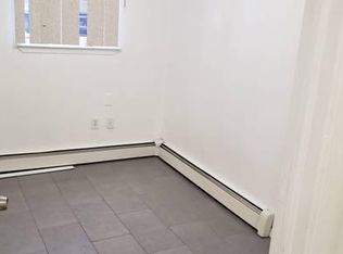 910 Glenmore Ave, Brooklyn, NY 11208