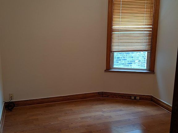 5th image of 2713 N Kedzie Ave #2