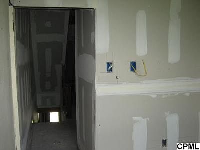 4th image of 1732 Park St